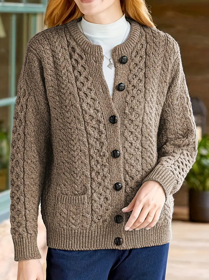 Audree – Strickjacke Mit Knöpfen Und Zopfmuster
