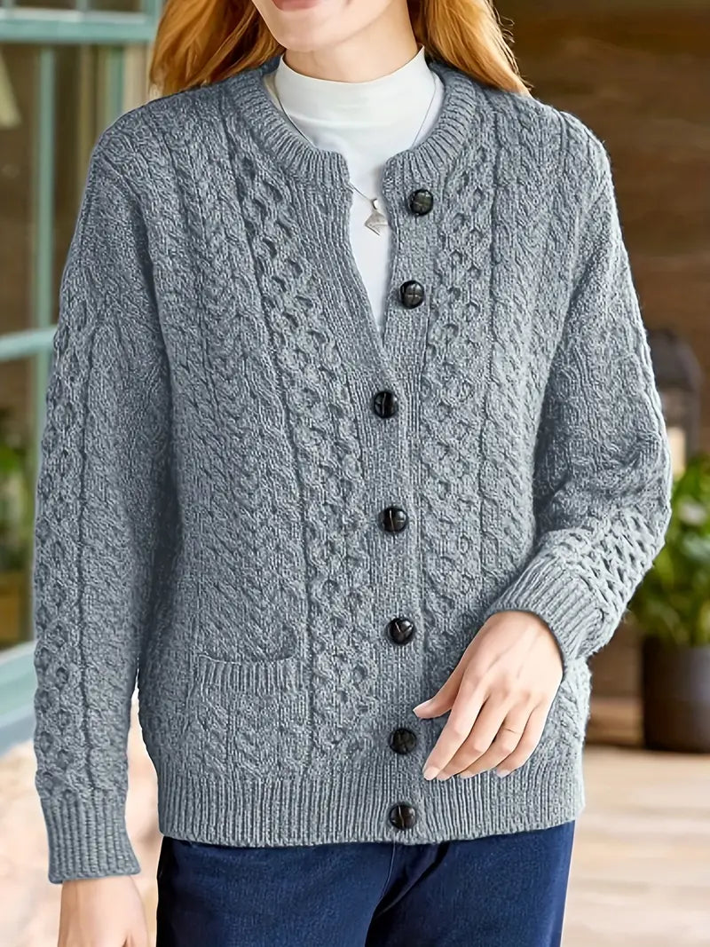Audree – Strickjacke Mit Knöpfen Und Zopfmuster